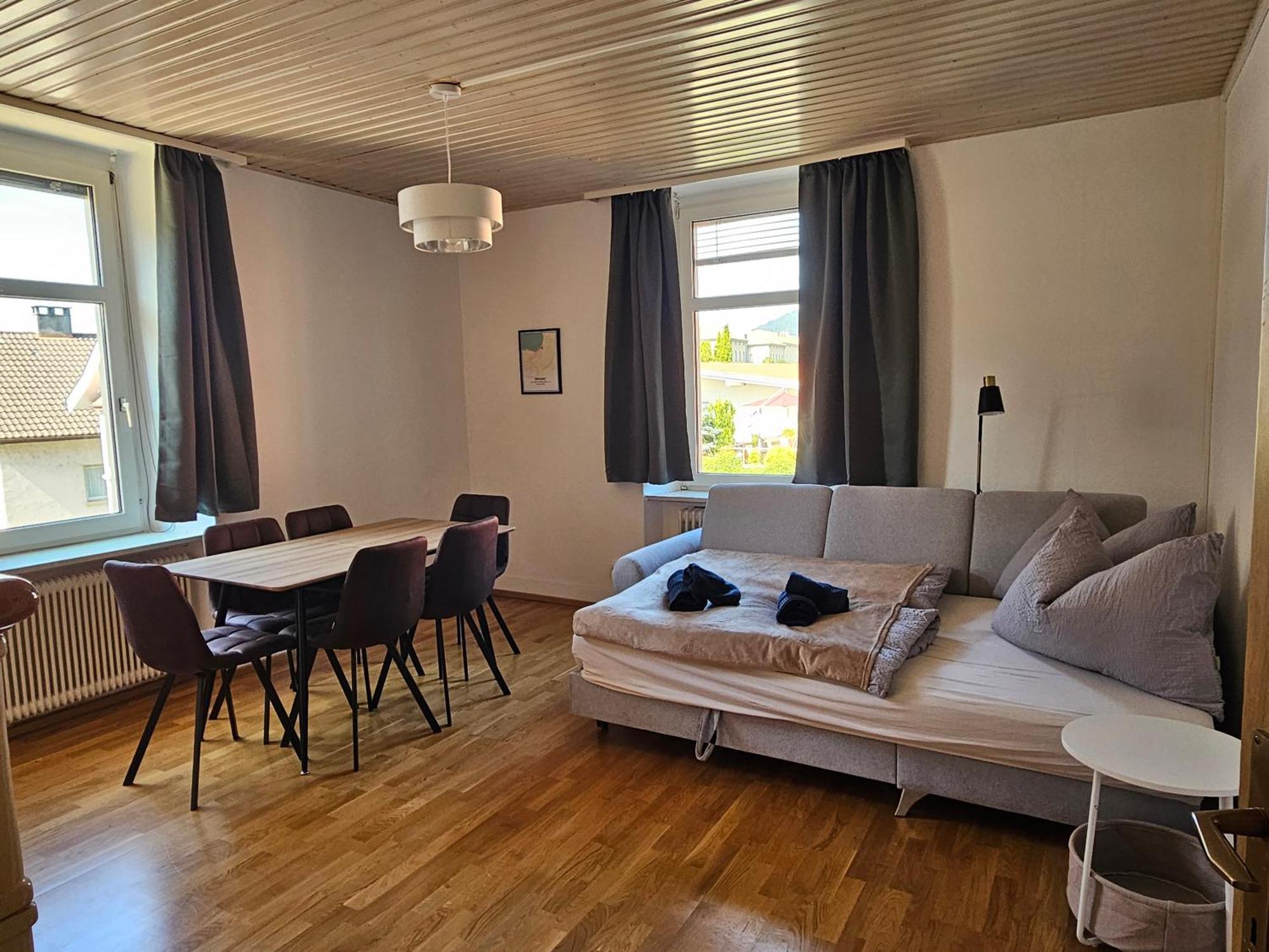 Apartment Zeitlose Altbauwohnung Am