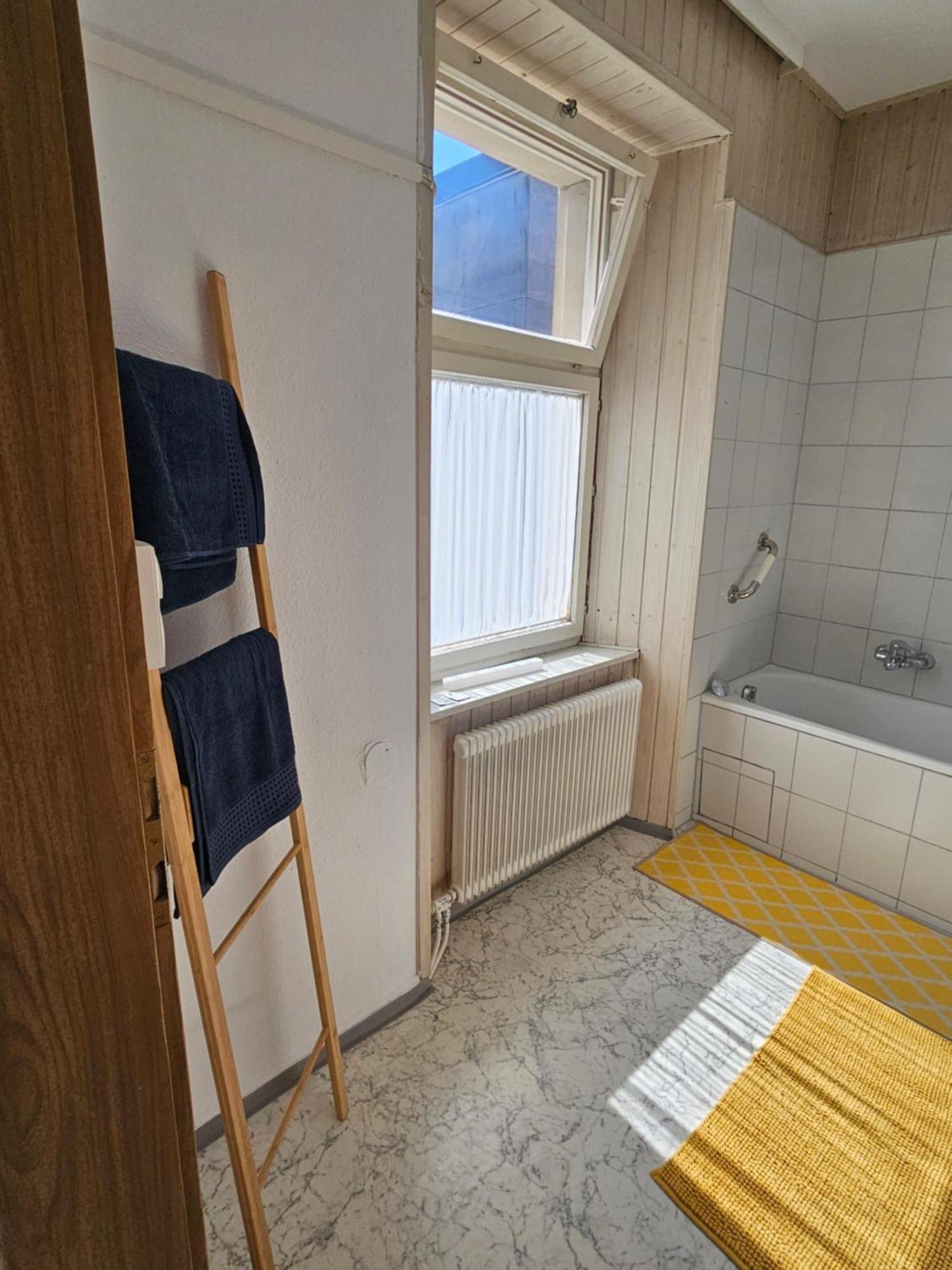Zeitlose Altbauwohnung Am